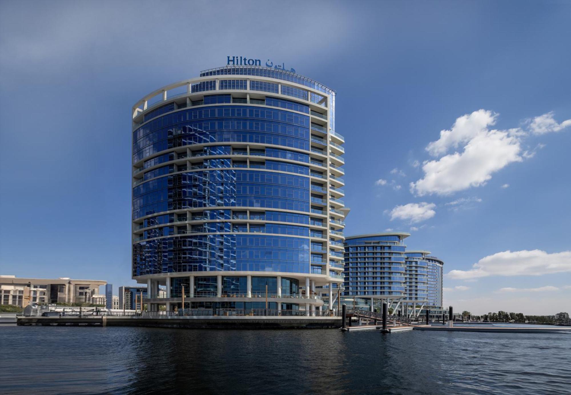 Hilton Dubai Creek Hotel & Residences Экстерьер фото